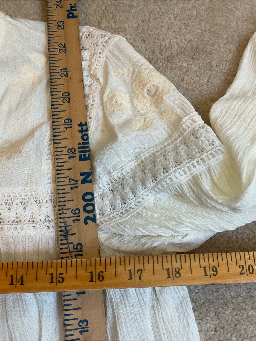 Francesca's Collections Cream Embroidered Peasant Top - Picture 3 of 6